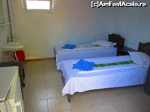 [P33] Interior casuta de 80 lei, cu televizor, frigider si apa curenta.  » foto by vulpe mihaela
 - 
<span class="allrVoted glyphicon glyphicon-heart hidden" id="av647739"></span>
<a class="m-l-10 hidden" id="sv647739" onclick="voting_Foto_DelVot(,647739,18952)" role="button">șterge vot <span class="glyphicon glyphicon-remove"></span></a>
<a id="v9647739" class=" c-red"  onclick="voting_Foto_SetVot(647739)" role="button"><span class="glyphicon glyphicon-heart-empty"></span> <b>LIKE</b> = Votează poza</a> <img class="hidden"  id="f647739W9" src="/imagini/loader.gif" border="0" /><span class="AjErrMes hidden" id="e647739ErM"></span>