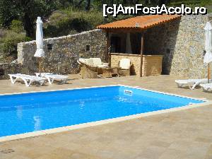 [P03] Si piscina vilei Evelyn.  » foto by Luke
 - 
<span class="allrVoted glyphicon glyphicon-heart hidden" id="av647851"></span>
<a class="m-l-10 hidden" id="sv647851" onclick="voting_Foto_DelVot(,647851,18955)" role="button">șterge vot <span class="glyphicon glyphicon-remove"></span></a>
<a id="v9647851" class=" c-red"  onclick="voting_Foto_SetVot(647851)" role="button"><span class="glyphicon glyphicon-heart-empty"></span> <b>LIKE</b> = Votează poza</a> <img class="hidden"  id="f647851W9" src="/imagini/loader.gif" border="0" /><span class="AjErrMes hidden" id="e647851ErM"></span>