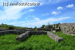 [P08] Cetatea Histria » foto by AZE
 - 
<span class="allrVoted glyphicon glyphicon-heart hidden" id="av1239383"></span>
<a class="m-l-10 hidden" id="sv1239383" onclick="voting_Foto_DelVot(,1239383,18971)" role="button">șterge vot <span class="glyphicon glyphicon-remove"></span></a>
<a id="v91239383" class=" c-red"  onclick="voting_Foto_SetVot(1239383)" role="button"><span class="glyphicon glyphicon-heart-empty"></span> <b>LIKE</b> = Votează poza</a> <img class="hidden"  id="f1239383W9" src="/imagini/loader.gif" border="0" /><span class="AjErrMes hidden" id="e1239383ErM"></span>