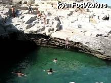 [P17] Chiar sarind de la cativa metri inaltime nu ai cum sa atingi fundul piscinei » foto by ionescunic
 - 
<span class="allrVoted glyphicon glyphicon-heart hidden" id="av40107"></span>
<a class="m-l-10 hidden" id="sv40107" onclick="voting_Foto_DelVot(,40107,19007)" role="button">șterge vot <span class="glyphicon glyphicon-remove"></span></a>
<a id="v940107" class=" c-red"  onclick="voting_Foto_SetVot(40107)" role="button"><span class="glyphicon glyphicon-heart-empty"></span> <b>LIKE</b> = Votează poza</a> <img class="hidden"  id="f40107W9" src="/imagini/loader.gif" border="0" /><span class="AjErrMes hidden" id="e40107ErM"></span>
