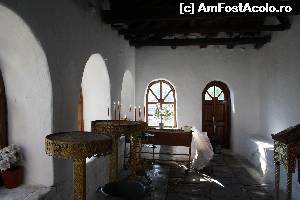 [P21] Satul Kastro. Biserica veche » foto by ebirsan
 - 
<span class="allrVoted glyphicon glyphicon-heart hidden" id="av527141"></span>
<a class="m-l-10 hidden" id="sv527141" onclick="voting_Foto_DelVot(,527141,19011)" role="button">șterge vot <span class="glyphicon glyphicon-remove"></span></a>
<a id="v9527141" class=" c-red"  onclick="voting_Foto_SetVot(527141)" role="button"><span class="glyphicon glyphicon-heart-empty"></span> <b>LIKE</b> = Votează poza</a> <img class="hidden"  id="f527141W9" src="/imagini/loader.gif" border="0" /><span class="AjErrMes hidden" id="e527141ErM"></span>
