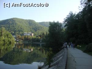 [P32] După-amiaza ne-am plimbat pe faleza Oltului. Ne-a plăcut aici!  » foto by Floryn81
 - 
<span class="allrVoted glyphicon glyphicon-heart hidden" id="av719429"></span>
<a class="m-l-10 hidden" id="sv719429" onclick="voting_Foto_DelVot(,719429,19021)" role="button">șterge vot <span class="glyphicon glyphicon-remove"></span></a>
<a id="v9719429" class=" c-red"  onclick="voting_Foto_SetVot(719429)" role="button"><span class="glyphicon glyphicon-heart-empty"></span> <b>LIKE</b> = Votează poza</a> <img class="hidden"  id="f719429W9" src="/imagini/loader.gif" border="0" /><span class="AjErrMes hidden" id="e719429ErM"></span>