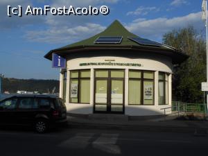 [P20] Orșova - Pe faleză, Centrul Național de Informare și Promovare Turistică.  » foto by iulianic
 - 
<span class="allrVoted glyphicon glyphicon-heart hidden" id="av1094227"></span>
<a class="m-l-10 hidden" id="sv1094227" onclick="voting_Foto_DelVot(,1094227,19048)" role="button">șterge vot <span class="glyphicon glyphicon-remove"></span></a>
<a id="v91094227" class=" c-red"  onclick="voting_Foto_SetVot(1094227)" role="button"><span class="glyphicon glyphicon-heart-empty"></span> <b>LIKE</b> = Votează poza</a> <img class="hidden"  id="f1094227W9" src="/imagini/loader.gif" border="0" /><span class="AjErrMes hidden" id="e1094227ErM"></span>