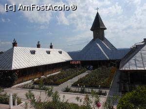 [P21] Orșova - Mănăstirea Sf. Ana.  » foto by iulianic
 - 
<span class="allrVoted glyphicon glyphicon-heart hidden" id="av1094228"></span>
<a class="m-l-10 hidden" id="sv1094228" onclick="voting_Foto_DelVot(,1094228,19048)" role="button">șterge vot <span class="glyphicon glyphicon-remove"></span></a>
<a id="v91094228" class=" c-red"  onclick="voting_Foto_SetVot(1094228)" role="button"><span class="glyphicon glyphicon-heart-empty"></span> <b>LIKE</b> = Votează poza</a> <img class="hidden"  id="f1094228W9" src="/imagini/loader.gif" border="0" /><span class="AjErrMes hidden" id="e1094228ErM"></span>