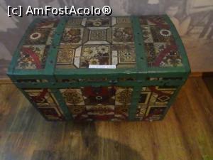 [P19] Ladă turcească de haine din insula Ada Kaleh - Muzeul Orșova.  » foto by tata123 🔱
 - 
<span class="allrVoted glyphicon glyphicon-heart hidden" id="av1059969"></span>
<a class="m-l-10 hidden" id="sv1059969" onclick="voting_Foto_DelVot(,1059969,19048)" role="button">șterge vot <span class="glyphicon glyphicon-remove"></span></a>
<a id="v91059969" class=" c-red"  onclick="voting_Foto_SetVot(1059969)" role="button"><span class="glyphicon glyphicon-heart-empty"></span> <b>LIKE</b> = Votează poza</a> <img class="hidden"  id="f1059969W9" src="/imagini/loader.gif" border="0" /><span class="AjErrMes hidden" id="e1059969ErM"></span>