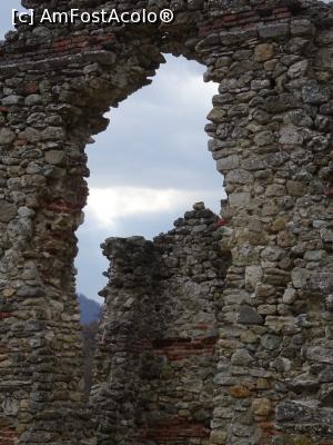 [P07] Ruine biserica Vodița II.  » foto by tata123 🔱
 - 
<span class="allrVoted glyphicon glyphicon-heart hidden" id="av1070278"></span>
<a class="m-l-10 hidden" id="sv1070278" onclick="voting_Foto_DelVot(,1070278,19048)" role="button">șterge vot <span class="glyphicon glyphicon-remove"></span></a>
<a id="v91070278" class=" c-red"  onclick="voting_Foto_SetVot(1070278)" role="button"><span class="glyphicon glyphicon-heart-empty"></span> <b>LIKE</b> = Votează poza</a> <img class="hidden"  id="f1070278W9" src="/imagini/loader.gif" border="0" /><span class="AjErrMes hidden" id="e1070278ErM"></span>