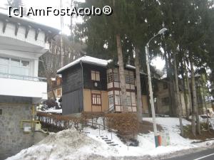 [P02] Vila Muntenia e situata pe strada Vulturului, langa hotelul Hefaistos » foto by dorgo
 - 
<span class="allrVoted glyphicon glyphicon-heart hidden" id="av1139514"></span>
<a class="m-l-10 hidden" id="sv1139514" onclick="voting_Foto_DelVot(,1139514,19080)" role="button">șterge vot <span class="glyphicon glyphicon-remove"></span></a>
<a id="v91139514" class=" c-red"  onclick="voting_Foto_SetVot(1139514)" role="button"><span class="glyphicon glyphicon-heart-empty"></span> <b>LIKE</b> = Votează poza</a> <img class="hidden"  id="f1139514W9" src="/imagini/loader.gif" border="0" /><span class="AjErrMes hidden" id="e1139514ErM"></span>