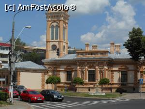 [P03] Roman - Casa Ioachim, azi Biblioteca Municipală „George Radu Melidon”. » foto by iulianic
 - 
<span class="allrVoted glyphicon glyphicon-heart hidden" id="av1187126"></span>
<a class="m-l-10 hidden" id="sv1187126" onclick="voting_Foto_DelVot(,1187126,19098)" role="button">șterge vot <span class="glyphicon glyphicon-remove"></span></a>
<a id="v91187126" class=" c-red"  onclick="voting_Foto_SetVot(1187126)" role="button"><span class="glyphicon glyphicon-heart-empty"></span> <b>LIKE</b> = Votează poza</a> <img class="hidden"  id="f1187126W9" src="/imagini/loader.gif" border="0" /><span class="AjErrMes hidden" id="e1187126ErM"></span>
