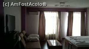[P03] Pe canapea am găsit lenjeria pregătită pentru copil, fără taxă suplimentară » foto by baby eyes
 - 
<span class="allrVoted glyphicon glyphicon-heart hidden" id="av950595"></span>
<a class="m-l-10 hidden" id="sv950595" onclick="voting_Foto_DelVot(,950595,19143)" role="button">șterge vot <span class="glyphicon glyphicon-remove"></span></a>
<a id="v9950595" class=" c-red"  onclick="voting_Foto_SetVot(950595)" role="button"><span class="glyphicon glyphicon-heart-empty"></span> <b>LIKE</b> = Votează poza</a> <img class="hidden"  id="f950595W9" src="/imagini/loader.gif" border="0" /><span class="AjErrMes hidden" id="e950595ErM"></span>