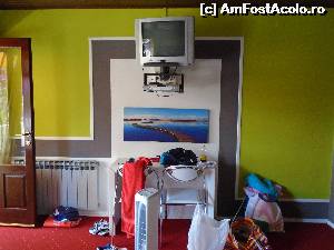 [P10] Tv, măsuța și un ventilator » foto by krisztike
 - 
<span class="allrVoted glyphicon glyphicon-heart hidden" id="av658009"></span>
<a class="m-l-10 hidden" id="sv658009" onclick="voting_Foto_DelVot(,658009,19151)" role="button">șterge vot <span class="glyphicon glyphicon-remove"></span></a>
<a id="v9658009" class=" c-red"  onclick="voting_Foto_SetVot(658009)" role="button"><span class="glyphicon glyphicon-heart-empty"></span> <b>LIKE</b> = Votează poza</a> <img class="hidden"  id="f658009W9" src="/imagini/loader.gif" border="0" /><span class="AjErrMes hidden" id="e658009ErM"></span>