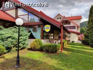 [P43] Terasa pensiunii Fortuna » foto by crismis
 - 
<span class="allrVoted glyphicon glyphicon-heart hidden" id="av1416693"></span>
<a class="m-l-10 hidden" id="sv1416693" onclick="voting_Foto_DelVot(,1416693,19156)" role="button">șterge vot <span class="glyphicon glyphicon-remove"></span></a>
<a id="v91416693" class=" c-red"  onclick="voting_Foto_SetVot(1416693)" role="button"><span class="glyphicon glyphicon-heart-empty"></span> <b>LIKE</b> = Votează poza</a> <img class="hidden"  id="f1416693W9" src="/imagini/loader.gif" border="0" /><span class="AjErrMes hidden" id="e1416693ErM"></span>