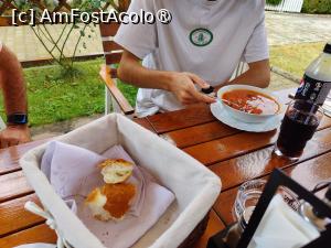 [P46] Terasa pensiunii Fortuna; ciorbă de fasole și chifle bune » foto by crismis
 - 
<span class="allrVoted glyphicon glyphicon-heart hidden" id="av1416696"></span>
<a class="m-l-10 hidden" id="sv1416696" onclick="voting_Foto_DelVot(,1416696,19156)" role="button">șterge vot <span class="glyphicon glyphicon-remove"></span></a>
<a id="v91416696" class=" c-red"  onclick="voting_Foto_SetVot(1416696)" role="button"><span class="glyphicon glyphicon-heart-empty"></span> <b>LIKE</b> = Votează poza</a> <img class="hidden"  id="f1416696W9" src="/imagini/loader.gif" border="0" /><span class="AjErrMes hidden" id="e1416696ErM"></span>