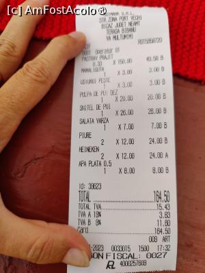 [P09] Bibanu - nota de plată » foto by crismis
 - 
<span class="allrVoted glyphicon glyphicon-heart hidden" id="av1416659"></span>
<a class="m-l-10 hidden" id="sv1416659" onclick="voting_Foto_DelVot(,1416659,19156)" role="button">șterge vot <span class="glyphicon glyphicon-remove"></span></a>
<a id="v91416659" class=" c-red"  onclick="voting_Foto_SetVot(1416659)" role="button"><span class="glyphicon glyphicon-heart-empty"></span> <b>LIKE</b> = Votează poza</a> <img class="hidden"  id="f1416659W9" src="/imagini/loader.gif" border="0" /><span class="AjErrMes hidden" id="e1416659ErM"></span>