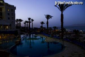 [P01] Piscina hotelului Leonardo Privilege noaptea » foto by Thracus
 - 
<span class="allrVoted glyphicon glyphicon-heart hidden" id="av658823"></span>
<a class="m-l-10 hidden" id="sv658823" onclick="voting_Foto_DelVot(,658823,19163)" role="button">șterge vot <span class="glyphicon glyphicon-remove"></span></a>
<a id="v9658823" class=" c-red"  onclick="voting_Foto_SetVot(658823)" role="button"><span class="glyphicon glyphicon-heart-empty"></span> <b>LIKE</b> = Votează poza</a> <img class="hidden"  id="f658823W9" src="/imagini/loader.gif" border="0" /><span class="AjErrMes hidden" id="e658823ErM"></span>