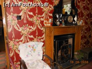 [P39] Bunratty - Folk Park.  » foto by iulianic
 - 
<span class="allrVoted glyphicon glyphicon-heart hidden" id="av802979"></span>
<a class="m-l-10 hidden" id="sv802979" onclick="voting_Foto_DelVot(,802979,19173)" role="button">șterge vot <span class="glyphicon glyphicon-remove"></span></a>
<a id="v9802979" class=" c-red"  onclick="voting_Foto_SetVot(802979)" role="button"><span class="glyphicon glyphicon-heart-empty"></span> <b>LIKE</b> = Votează poza</a> <img class="hidden"  id="f802979W9" src="/imagini/loader.gif" border="0" /><span class="AjErrMes hidden" id="e802979ErM"></span>
