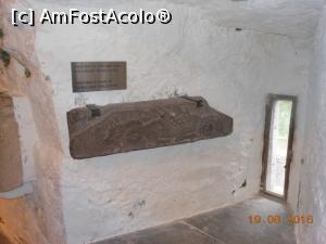 [P24] Rock of Cashel - În muzeu.  » foto by iulianic
 - 
<span class="allrVoted glyphicon glyphicon-heart hidden" id="av813941"></span>
<a class="m-l-10 hidden" id="sv813941" onclick="voting_Foto_DelVot(,813941,19173)" role="button">șterge vot <span class="glyphicon glyphicon-remove"></span></a>
<a id="v9813941" class=" c-red"  onclick="voting_Foto_SetVot(813941)" role="button"><span class="glyphicon glyphicon-heart-empty"></span> <b>LIKE</b> = Votează poza</a> <img class="hidden"  id="f813941W9" src="/imagini/loader.gif" border="0" /><span class="AjErrMes hidden" id="e813941ErM"></span>