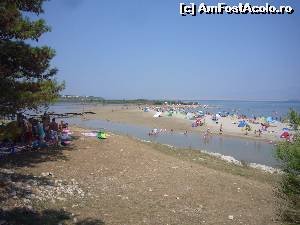 [P08] Laguna Nin - plaja. La venirea fluxului peninsula devine insulă. Se vede nisipul ud.  » foto by turist.real
 - 
<span class="allrVoted glyphicon glyphicon-heart hidden" id="av659761"></span>
<a class="m-l-10 hidden" id="sv659761" onclick="voting_Foto_DelVot(,659761,19193)" role="button">șterge vot <span class="glyphicon glyphicon-remove"></span></a>
<a id="v9659761" class=" c-red"  onclick="voting_Foto_SetVot(659761)" role="button"><span class="glyphicon glyphicon-heart-empty"></span> <b>LIKE</b> = Votează poza</a> <img class="hidden"  id="f659761W9" src="/imagini/loader.gif" border="0" /><span class="AjErrMes hidden" id="e659761ErM"></span>