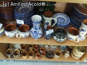 [P08] Ceramica traditionala » foto by vulpe mihaela
 - 
<span class="allrVoted glyphicon glyphicon-heart hidden" id="av1018831"></span>
<a class="m-l-10 hidden" id="sv1018831" onclick="voting_Foto_DelVot(,1018831,19233)" role="button">șterge vot <span class="glyphicon glyphicon-remove"></span></a>
<a id="v91018831" class=" c-red"  onclick="voting_Foto_SetVot(1018831)" role="button"><span class="glyphicon glyphicon-heart-empty"></span> <b>LIKE</b> = Votează poza</a> <img class="hidden"  id="f1018831W9" src="/imagini/loader.gif" border="0" /><span class="AjErrMes hidden" id="e1018831ErM"></span>