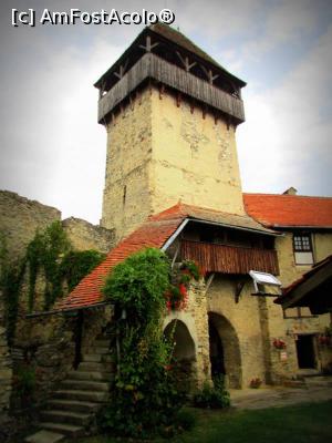 [P03] Turnul Portii cel mai inalt punct de belvedere » foto by simplegirl
 - 
<span class="allrVoted glyphicon glyphicon-heart hidden" id="av1010059"></span>
<a class="m-l-10 hidden" id="sv1010059" onclick="voting_Foto_DelVot(,1010059,19242)" role="button">șterge vot <span class="glyphicon glyphicon-remove"></span></a>
<a id="v91010059" class=" c-red"  onclick="voting_Foto_SetVot(1010059)" role="button"><span class="glyphicon glyphicon-heart-empty"></span> <b>LIKE</b> = Votează poza</a> <img class="hidden"  id="f1010059W9" src="/imagini/loader.gif" border="0" /><span class="AjErrMes hidden" id="e1010059ErM"></span>