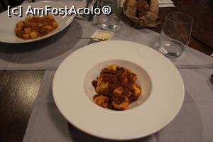 [P21] Ravenna, Radici, Cucina e Cantina, Masa noastră » foto by mprofeanu
 - 
<span class="allrVoted glyphicon glyphicon-heart hidden" id="av1344460"></span>
<a class="m-l-10 hidden" id="sv1344460" onclick="voting_Foto_DelVot(,1344460,19245)" role="button">șterge vot <span class="glyphicon glyphicon-remove"></span></a>
<a id="v91344460" class=" c-red"  onclick="voting_Foto_SetVot(1344460)" role="button"><span class="glyphicon glyphicon-heart-empty"></span> <b>LIKE</b> = Votează poza</a> <img class="hidden"  id="f1344460W9" src="/imagini/loader.gif" border="0" /><span class="AjErrMes hidden" id="e1344460ErM"></span>