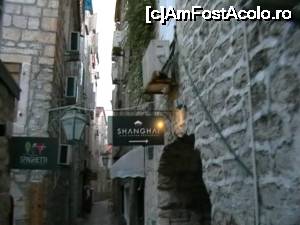 [P15] Stari Grad Budva » foto by odi_io
 - 
<span class="allrVoted glyphicon glyphicon-heart hidden" id="av665313"></span>
<a class="m-l-10 hidden" id="sv665313" onclick="voting_Foto_DelVot(,665313,19258)" role="button">șterge vot <span class="glyphicon glyphicon-remove"></span></a>
<a id="v9665313" class=" c-red"  onclick="voting_Foto_SetVot(665313)" role="button"><span class="glyphicon glyphicon-heart-empty"></span> <b>LIKE</b> = Votează poza</a> <img class="hidden"  id="f665313W9" src="/imagini/loader.gif" border="0" /><span class="AjErrMes hidden" id="e665313ErM"></span>