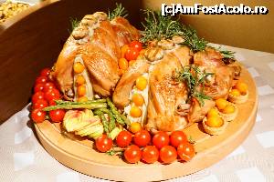 [P18] Seara de adio - DECOR - cand am venit si cand am plecat erau intacte.  » foto by gabdanz
 - 
<span class="allrVoted glyphicon glyphicon-heart hidden" id="av704018"></span>
<a class="m-l-10 hidden" id="sv704018" onclick="voting_Foto_DelVot(,704018,19310)" role="button">șterge vot <span class="glyphicon glyphicon-remove"></span></a>
<a id="v9704018" class=" c-red"  onclick="voting_Foto_SetVot(704018)" role="button"><span class="glyphicon glyphicon-heart-empty"></span> <b>LIKE</b> = Votează poza</a> <img class="hidden"  id="f704018W9" src="/imagini/loader.gif" border="0" /><span class="AjErrMes hidden" id="e704018ErM"></span>