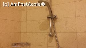 [P21] Radisson Blu Tala Bay - duşul » foto by nicole33
 - 
<span class="allrVoted glyphicon glyphicon-heart hidden" id="av933506"></span>
<a class="m-l-10 hidden" id="sv933506" onclick="voting_Foto_DelVot(,933506,19353)" role="button">șterge vot <span class="glyphicon glyphicon-remove"></span></a>
<a id="v9933506" class=" c-red"  onclick="voting_Foto_SetVot(933506)" role="button"><span class="glyphicon glyphicon-heart-empty"></span> <b>LIKE</b> = Votează poza</a> <img class="hidden"  id="f933506W9" src="/imagini/loader.gif" border="0" /><span class="AjErrMes hidden" id="e933506ErM"></span>