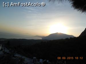 [P23] Apus de soare vazut de pe sosea » foto by pmanuela
 - 
<span class="allrVoted glyphicon glyphicon-heart hidden" id="av721154"></span>
<a class="m-l-10 hidden" id="sv721154" onclick="voting_Foto_DelVot(,721154,19366)" role="button">șterge vot <span class="glyphicon glyphicon-remove"></span></a>
<a id="v9721154" class=" c-red"  onclick="voting_Foto_SetVot(721154)" role="button"><span class="glyphicon glyphicon-heart-empty"></span> <b>LIKE</b> = Votează poza</a> <img class="hidden"  id="f721154W9" src="/imagini/loader.gif" border="0" /><span class="AjErrMes hidden" id="e721154ErM"></span>