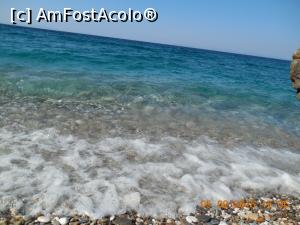 [P04] O apa albastra si clara la plaja Tsabou » foto by pmanuela
 - 
<span class="allrVoted glyphicon glyphicon-heart hidden" id="av721135"></span>
<a class="m-l-10 hidden" id="sv721135" onclick="voting_Foto_DelVot(,721135,19366)" role="button">șterge vot <span class="glyphicon glyphicon-remove"></span></a>
<a id="v9721135" class=" c-red"  onclick="voting_Foto_SetVot(721135)" role="button"><span class="glyphicon glyphicon-heart-empty"></span> <b>LIKE</b> = Votează poza</a> <img class="hidden"  id="f721135W9" src="/imagini/loader.gif" border="0" /><span class="AjErrMes hidden" id="e721135ErM"></span>