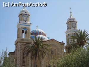 [P03] Biserica Agios Nikolaos din Karlovassi.  » foto by maryka
 - 
<span class="allrVoted glyphicon glyphicon-heart hidden" id="av916154"></span>
<a class="m-l-10 hidden" id="sv916154" onclick="voting_Foto_DelVot(,916154,19366)" role="button">șterge vot <span class="glyphicon glyphicon-remove"></span></a>
<a id="v9916154" class=" c-red"  onclick="voting_Foto_SetVot(916154)" role="button"><span class="glyphicon glyphicon-heart-empty"></span> <b>LIKE</b> = Votează poza</a> <img class="hidden"  id="f916154W9" src="/imagini/loader.gif" border="0" /><span class="AjErrMes hidden" id="e916154ErM"></span>
