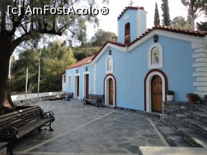 [P49] Biserica din Agia Paraskevi.  » foto by maryka
 - 
<span class="allrVoted glyphicon glyphicon-heart hidden" id="av916200"></span>
<a class="m-l-10 hidden" id="sv916200" onclick="voting_Foto_DelVot(,916200,19366)" role="button">șterge vot <span class="glyphicon glyphicon-remove"></span></a>
<a id="v9916200" class=" c-red"  onclick="voting_Foto_SetVot(916200)" role="button"><span class="glyphicon glyphicon-heart-empty"></span> <b>LIKE</b> = Votează poza</a> <img class="hidden"  id="f916200W9" src="/imagini/loader.gif" border="0" /><span class="AjErrMes hidden" id="e916200ErM"></span>