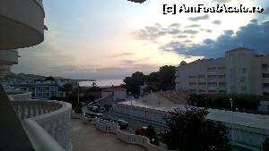 [P13] Vedere de pe balcon la amurg.  » foto by Dabator
 - 
<span class="allrVoted glyphicon glyphicon-heart hidden" id="av672802"></span>
<a class="m-l-10 hidden" id="sv672802" onclick="voting_Foto_DelVot(,672802,19381)" role="button">șterge vot <span class="glyphicon glyphicon-remove"></span></a>
<a id="v9672802" class=" c-red"  onclick="voting_Foto_SetVot(672802)" role="button"><span class="glyphicon glyphicon-heart-empty"></span> <b>LIKE</b> = Votează poza</a> <img class="hidden"  id="f672802W9" src="/imagini/loader.gif" border="0" /><span class="AjErrMes hidden" id="e672802ErM"></span>