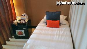 [P06] prin camera de hotel » foto by robert
 - 
<span class="allrVoted glyphicon glyphicon-heart hidden" id="av673481"></span>
<a class="m-l-10 hidden" id="sv673481" onclick="voting_Foto_DelVot(,673481,19391)" role="button">șterge vot <span class="glyphicon glyphicon-remove"></span></a>
<a id="v9673481" class=" c-red"  onclick="voting_Foto_SetVot(673481)" role="button"><span class="glyphicon glyphicon-heart-empty"></span> <b>LIKE</b> = Votează poza</a> <img class="hidden"  id="f673481W9" src="/imagini/loader.gif" border="0" /><span class="AjErrMes hidden" id="e673481ErM"></span>