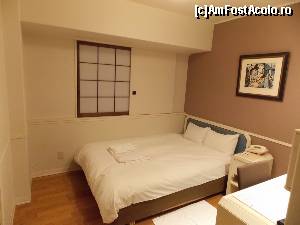 [P11] Shin-Osaka, hotelul New Osaka, camera ne întâmpină si cu yukata pentru fiecare pe pat. Camera are geam dar este acoperit in stil traditional.  » foto by mprofeanu
 - 
<span class="allrVoted glyphicon glyphicon-heart hidden" id="av674869"></span>
<a class="m-l-10 hidden" id="sv674869" onclick="voting_Foto_DelVot(,674869,19411)" role="button">șterge vot <span class="glyphicon glyphicon-remove"></span></a>
<a id="v9674869" class=" c-red"  onclick="voting_Foto_SetVot(674869)" role="button"><span class="glyphicon glyphicon-heart-empty"></span> <b>LIKE</b> = Votează poza</a> <img class="hidden"  id="f674869W9" src="/imagini/loader.gif" border="0" /><span class="AjErrMes hidden" id="e674869ErM"></span>