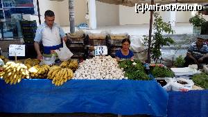 [P24] prin bazarul de fructe/legume » foto by danoradea
 - 
<span class="allrVoted glyphicon glyphicon-heart hidden" id="av629611"></span>
<a class="m-l-10 hidden" id="sv629611" onclick="voting_Foto_DelVot(,629611,19438)" role="button">șterge vot <span class="glyphicon glyphicon-remove"></span></a>
<a id="v9629611" class=" c-red"  onclick="voting_Foto_SetVot(629611)" role="button"><span class="glyphicon glyphicon-heart-empty"></span> <b>LIKE</b> = Votează poza</a> <img class="hidden"  id="f629611W9" src="/imagini/loader.gif" border="0" /><span class="AjErrMes hidden" id="e629611ErM"></span>
