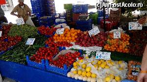 [P33] prin bazarul de fructe/legume » foto by danoradea
 - 
<span class="allrVoted glyphicon glyphicon-heart hidden" id="av629620"></span>
<a class="m-l-10 hidden" id="sv629620" onclick="voting_Foto_DelVot(,629620,19438)" role="button">șterge vot <span class="glyphicon glyphicon-remove"></span></a>
<a id="v9629620" class=" c-red"  onclick="voting_Foto_SetVot(629620)" role="button"><span class="glyphicon glyphicon-heart-empty"></span> <b>LIKE</b> = Votează poza</a> <img class="hidden"  id="f629620W9" src="/imagini/loader.gif" border="0" /><span class="AjErrMes hidden" id="e629620ErM"></span>
