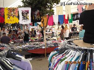 [P06] Bazar3 » foto by Lavy
 - 
<span class="allrVoted glyphicon glyphicon-heart hidden" id="av370397"></span>
<a class="m-l-10 hidden" id="sv370397" onclick="voting_Foto_DelVot(,370397,19438)" role="button">șterge vot <span class="glyphicon glyphicon-remove"></span></a>
<a id="v9370397" class=" c-red"  onclick="voting_Foto_SetVot(370397)" role="button"><span class="glyphicon glyphicon-heart-empty"></span> <b>LIKE</b> = Votează poza</a> <img class="hidden"  id="f370397W9" src="/imagini/loader.gif" border="0" /><span class="AjErrMes hidden" id="e370397ErM"></span>