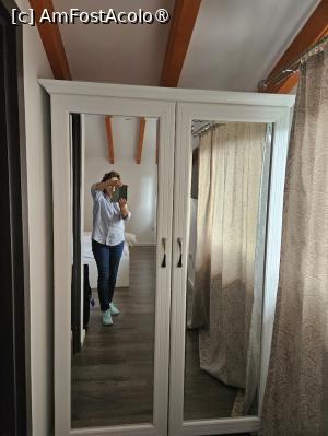 [P10] Am vrut sa va arat dulapul! » foto by DOINITA
 - 
<span class="allrVoted glyphicon glyphicon-heart hidden" id="av1465152"></span>
<a class="m-l-10 hidden" id="sv1465152" onclick="voting_Foto_DelVot(,1465152,19480)" role="button">șterge vot <span class="glyphicon glyphicon-remove"></span></a>
<a id="v91465152" class=" c-red"  onclick="voting_Foto_SetVot(1465152)" role="button"><span class="glyphicon glyphicon-heart-empty"></span> <b>LIKE</b> = Votează poza</a> <img class="hidden"  id="f1465152W9" src="/imagini/loader.gif" border="0" /><span class="AjErrMes hidden" id="e1465152ErM"></span>