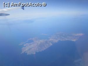 [P01] Prima imagine a insulei Creta - din avion » foto by bica adriana
 - 
<span class="allrVoted glyphicon glyphicon-heart hidden" id="av1130923"></span>
<a class="m-l-10 hidden" id="sv1130923" onclick="voting_Foto_DelVot(,1130923,19498)" role="button">șterge vot <span class="glyphicon glyphicon-remove"></span></a>
<a id="v91130923" class=" c-red"  onclick="voting_Foto_SetVot(1130923)" role="button"><span class="glyphicon glyphicon-heart-empty"></span> <b>LIKE</b> = Votează poza</a> <img class="hidden"  id="f1130923W9" src="/imagini/loader.gif" border="0" /><span class="AjErrMes hidden" id="e1130923ErM"></span>