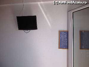 [P13] Rena Apartments Xirokastello- televizor mic pe perete » foto by luciaoradea
 - 
<span class="allrVoted glyphicon glyphicon-heart hidden" id="av681641"></span>
<a class="m-l-10 hidden" id="sv681641" onclick="voting_Foto_DelVot(,681641,19502)" role="button">șterge vot <span class="glyphicon glyphicon-remove"></span></a>
<a id="v9681641" class=" c-red"  onclick="voting_Foto_SetVot(681641)" role="button"><span class="glyphicon glyphicon-heart-empty"></span> <b>LIKE</b> = Votează poza</a> <img class="hidden"  id="f681641W9" src="/imagini/loader.gif" border="0" /><span class="AjErrMes hidden" id="e681641ErM"></span>