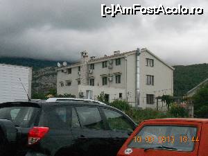 [P12] hotelul vazut din spate » foto by zlatna
 - 
<span class="allrVoted glyphicon glyphicon-heart hidden" id="av683252"></span>
<a class="m-l-10 hidden" id="sv683252" onclick="voting_Foto_DelVot(,683252,19523)" role="button">șterge vot <span class="glyphicon glyphicon-remove"></span></a>
<a id="v9683252" class=" c-red"  onclick="voting_Foto_SetVot(683252)" role="button"><span class="glyphicon glyphicon-heart-empty"></span> <b>LIKE</b> = Votează poza</a> <img class="hidden"  id="f683252W9" src="/imagini/loader.gif" border="0" /><span class="AjErrMes hidden" id="e683252ErM"></span>