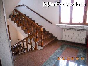[P21] interior hotel intre etaje » foto by zlatna
 - 
<span class="allrVoted glyphicon glyphicon-heart hidden" id="av683261"></span>
<a class="m-l-10 hidden" id="sv683261" onclick="voting_Foto_DelVot(,683261,19523)" role="button">șterge vot <span class="glyphicon glyphicon-remove"></span></a>
<a id="v9683261" class=" c-red"  onclick="voting_Foto_SetVot(683261)" role="button"><span class="glyphicon glyphicon-heart-empty"></span> <b>LIKE</b> = Votează poza</a> <img class="hidden"  id="f683261W9" src="/imagini/loader.gif" border="0" /><span class="AjErrMes hidden" id="e683261ErM"></span>