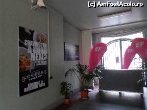 [P07] pe holurile hostelului se afla reclama care te imbie sa vizitezi restaurantul » foto by amero
 - 
<span class="allrVoted glyphicon glyphicon-heart hidden" id="av683984"></span>
<a class="m-l-10 hidden" id="sv683984" onclick="voting_Foto_DelVot(,683984,19529)" role="button">șterge vot <span class="glyphicon glyphicon-remove"></span></a>
<a id="v9683984" class=" c-red"  onclick="voting_Foto_SetVot(683984)" role="button"><span class="glyphicon glyphicon-heart-empty"></span> <b>LIKE</b> = Votează poza</a> <img class="hidden"  id="f683984W9" src="/imagini/loader.gif" border="0" /><span class="AjErrMes hidden" id="e683984ErM"></span>