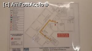 [P23] Planul palierului pe fiecare ușă, de unde ne-am dat seama de diferențele între camere.  » foto by Aurici
 - 
<span class="allrVoted glyphicon glyphicon-heart hidden" id="av1084627"></span>
<a class="m-l-10 hidden" id="sv1084627" onclick="voting_Foto_DelVot(,1084627,19529)" role="button">șterge vot <span class="glyphicon glyphicon-remove"></span></a>
<a id="v91084627" class=" c-red"  onclick="voting_Foto_SetVot(1084627)" role="button"><span class="glyphicon glyphicon-heart-empty"></span> <b>LIKE</b> = Votează poza</a> <img class="hidden"  id="f1084627W9" src="/imagini/loader.gif" border="0" /><span class="AjErrMes hidden" id="e1084627ErM"></span>