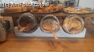 [P33] Micul dejun.  » foto by Aurici
 - 
<span class="allrVoted glyphicon glyphicon-heart hidden" id="av1084637"></span>
<a class="m-l-10 hidden" id="sv1084637" onclick="voting_Foto_DelVot(,1084637,19529)" role="button">șterge vot <span class="glyphicon glyphicon-remove"></span></a>
<a id="v91084637" class=" c-red"  onclick="voting_Foto_SetVot(1084637)" role="button"><span class="glyphicon glyphicon-heart-empty"></span> <b>LIKE</b> = Votează poza</a> <img class="hidden"  id="f1084637W9" src="/imagini/loader.gif" border="0" /><span class="AjErrMes hidden" id="e1084637ErM"></span>