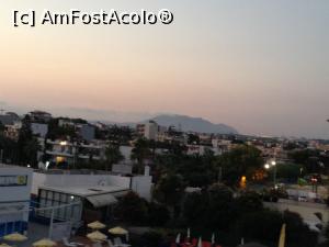 [P11] Orasul vazut de pe balcon, dimineata.  » foto by rora
 - 
<span class="allrVoted glyphicon glyphicon-heart hidden" id="av900578"></span>
<a class="m-l-10 hidden" id="sv900578" onclick="voting_Foto_DelVot(,900578,19587)" role="button">șterge vot <span class="glyphicon glyphicon-remove"></span></a>
<a id="v9900578" class=" c-red"  onclick="voting_Foto_SetVot(900578)" role="button"><span class="glyphicon glyphicon-heart-empty"></span> <b>LIKE</b> = Votează poza</a> <img class="hidden"  id="f900578W9" src="/imagini/loader.gif" border="0" /><span class="AjErrMes hidden" id="e900578ErM"></span>