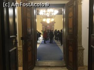 [P32] Landschloss - Si intram in Sala de Bal » foto by mishu
 - 
<span class="allrVoted glyphicon glyphicon-heart hidden" id="av1037161"></span>
<a class="m-l-10 hidden" id="sv1037161" onclick="voting_Foto_DelVot(,1037161,19609)" role="button">șterge vot <span class="glyphicon glyphicon-remove"></span></a>
<a id="v91037161" class=" c-red"  onclick="voting_Foto_SetVot(1037161)" role="button"><span class="glyphicon glyphicon-heart-empty"></span> <b>LIKE</b> = Votează poza</a> <img class="hidden"  id="f1037161W9" src="/imagini/loader.gif" border="0" /><span class="AjErrMes hidden" id="e1037161ErM"></span>