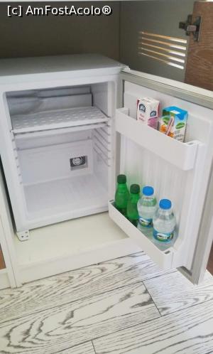 [P01] Mini bar » foto by LaviG
 - 
<span class="allrVoted glyphicon glyphicon-heart hidden" id="av993889"></span>
<a class="m-l-10 hidden" id="sv993889" onclick="voting_Foto_DelVot(,993889,19633)" role="button">șterge vot <span class="glyphicon glyphicon-remove"></span></a>
<a id="v9993889" class=" c-red"  onclick="voting_Foto_SetVot(993889)" role="button"><span class="glyphicon glyphicon-heart-empty"></span> <b>LIKE</b> = Votează poza</a> <img class="hidden"  id="f993889W9" src="/imagini/loader.gif" border="0" /><span class="AjErrMes hidden" id="e993889ErM"></span>