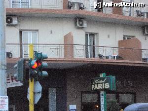 [P03] Intrarea la Paris Hotel, Xanthi.  » foto by Carmen Ion
 - 
<span class="allrVoted glyphicon glyphicon-heart hidden" id="av690952"></span>
<a class="m-l-10 hidden" id="sv690952" onclick="voting_Foto_DelVot(,690952,19637)" role="button">șterge vot <span class="glyphicon glyphicon-remove"></span></a>
<a id="v9690952" class=" c-red"  onclick="voting_Foto_SetVot(690952)" role="button"><span class="glyphicon glyphicon-heart-empty"></span> <b>LIKE</b> = Votează poza</a> <img class="hidden"  id="f690952W9" src="/imagini/loader.gif" border="0" /><span class="AjErrMes hidden" id="e690952ErM"></span>