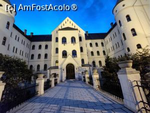 [P05] La pas prin centrul vechi din Győr; palatul episcopal » foto by crismis
 - 
<span class="allrVoted glyphicon glyphicon-heart hidden" id="av1400676"></span>
<a class="m-l-10 hidden" id="sv1400676" onclick="voting_Foto_DelVot(,1400676,19654)" role="button">șterge vot <span class="glyphicon glyphicon-remove"></span></a>
<a id="v91400676" class=" c-red"  onclick="voting_Foto_SetVot(1400676)" role="button"><span class="glyphicon glyphicon-heart-empty"></span> <b>LIKE</b> = Votează poza</a> <img class="hidden"  id="f1400676W9" src="/imagini/loader.gif" border="0" /><span class="AjErrMes hidden" id="e1400676ErM"></span>